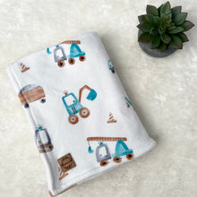 Charger l'image dans la galerie, Doudou douceur - Camion turquoise