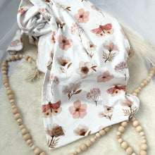 Charger l'image dans la galerie, Doudou douceur - Floral blush