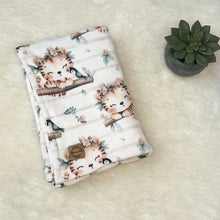 Charger l'image dans la galerie, Doudou douceur - Petite tigresse