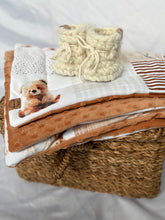 Charger l'image dans la galerie, Tapis d’éveil personnalisé