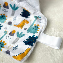 Charger l'image dans la galerie, Doudou étiquette minky/fourrure Préhistoire