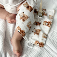 Charger l'image dans la galerie, Doudou attache-suce personnalisée - Collection hiver 2025