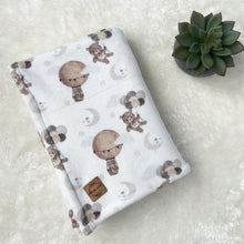 Charger l'image dans la galerie, Doudou douceur - Ourson dans le ciel