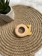 Charger l'image dans la galerie, Jouet de dentition - Baleine