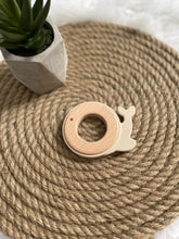 Charger l'image dans la galerie, Jouet de dentition - Baleine