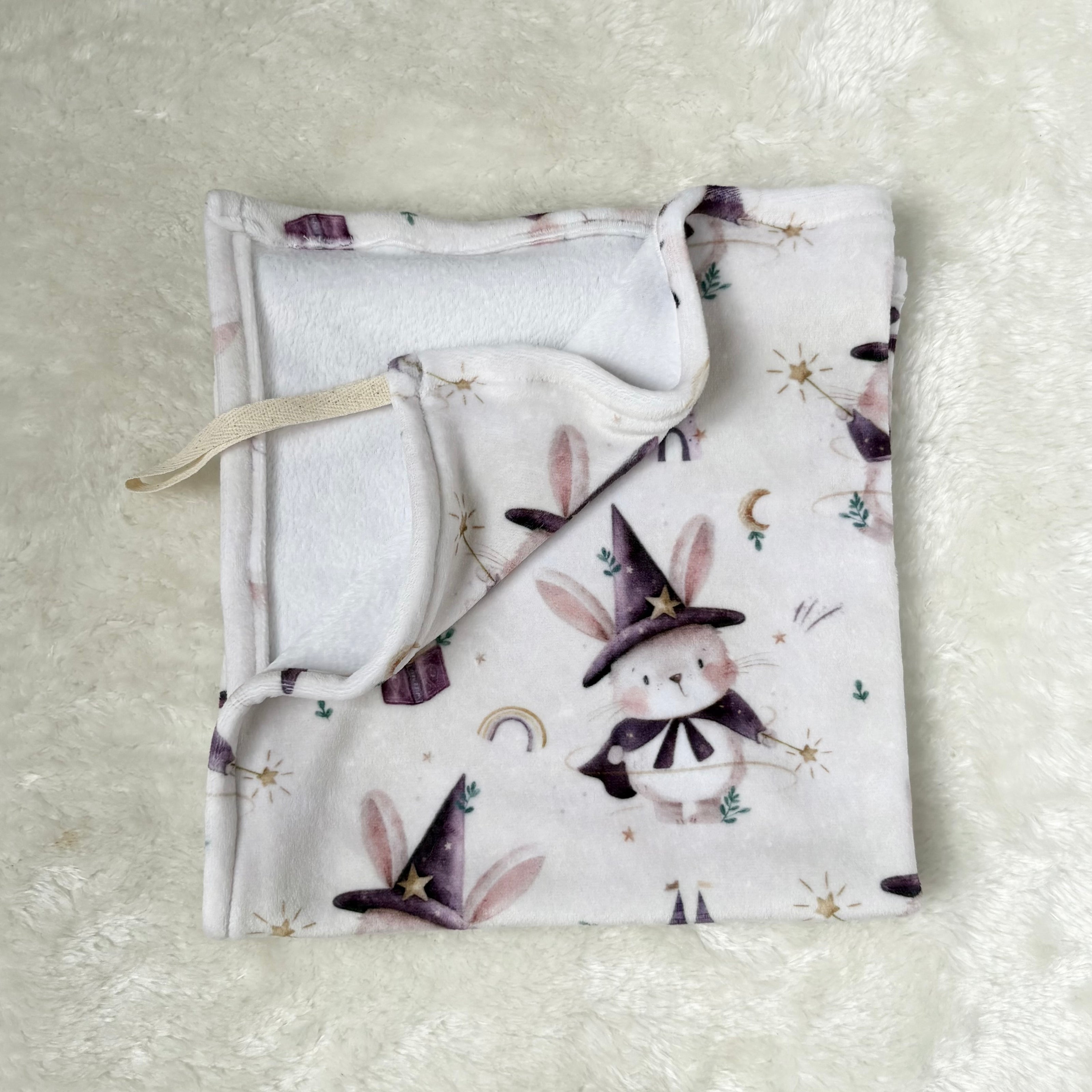 Doudou douceur attache-suce - Lapine magicienne