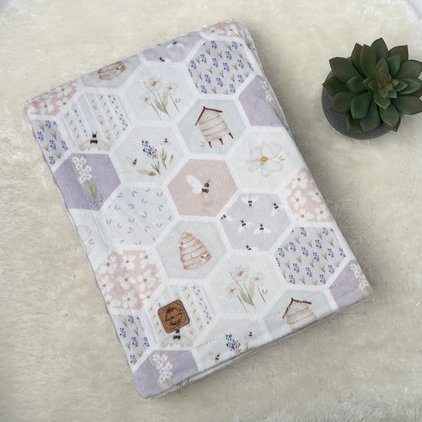 Couverture en minky - Nid d’abeille