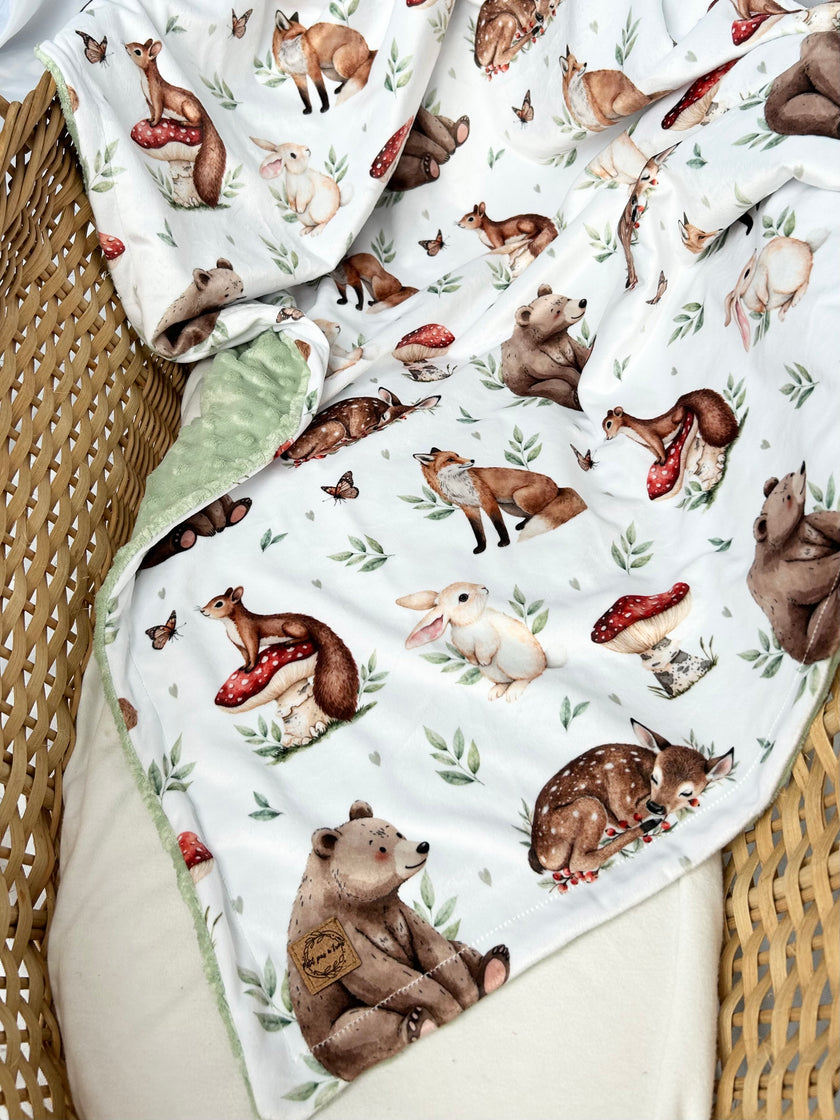 Couverture en minky - Balade dans les bois