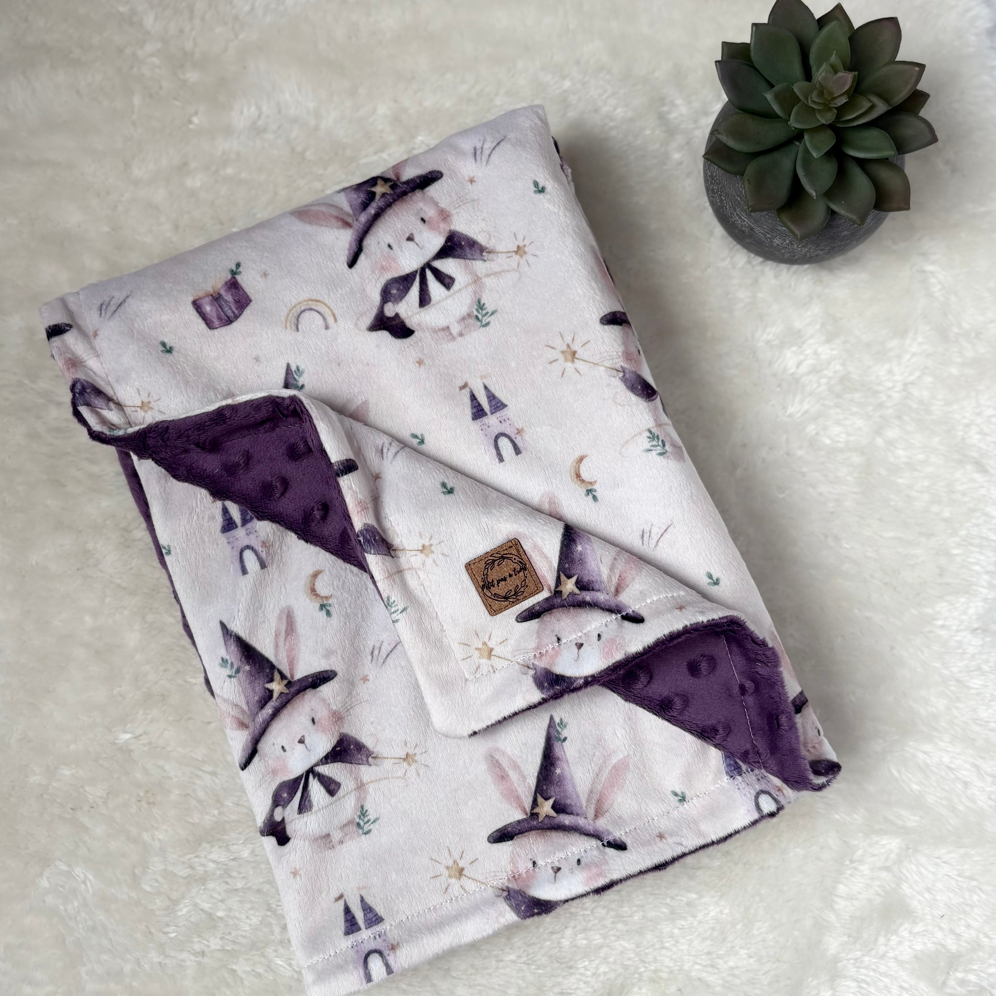 Couverture en minky - Lapine magicienne