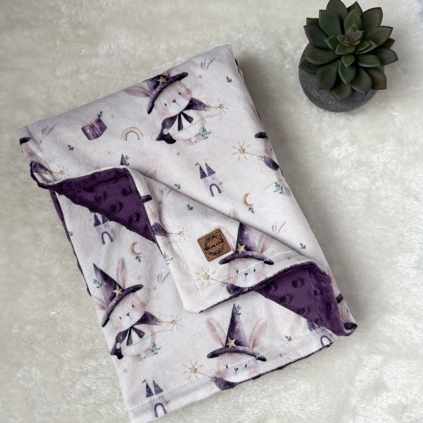 Couverture en minky - Lapine magicienne