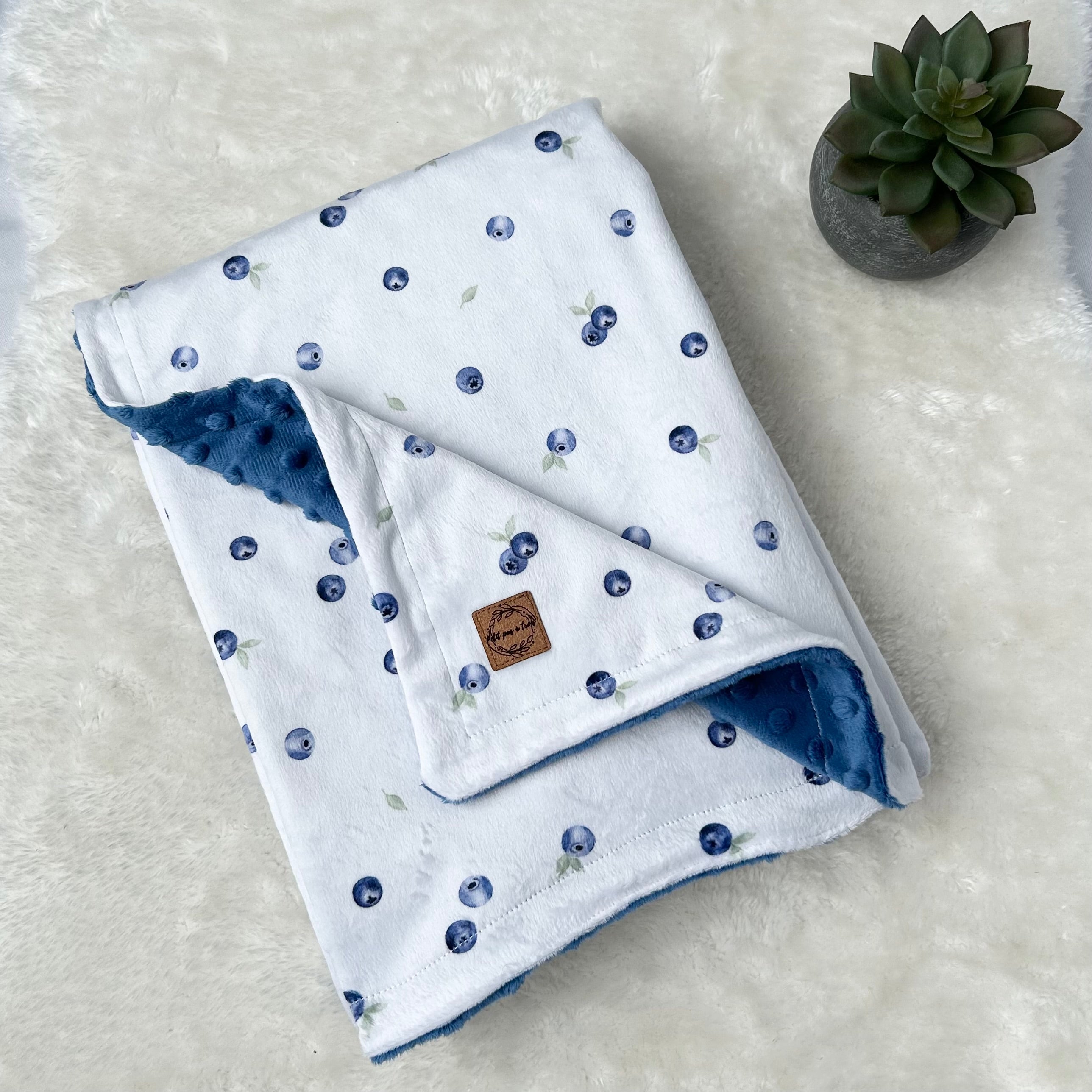 Couverture en minky - Petits bleuets