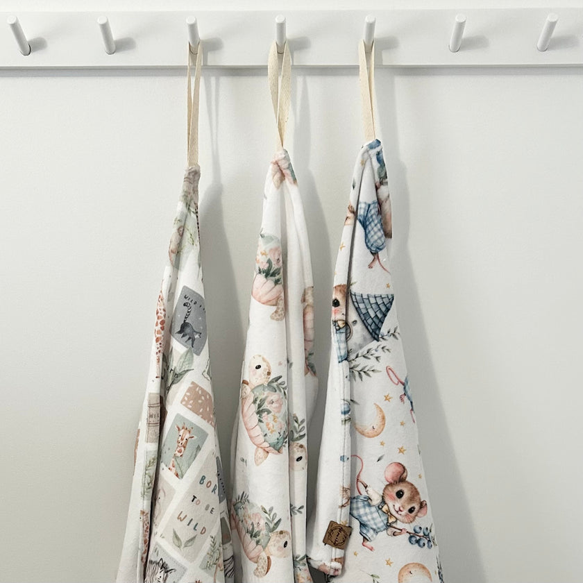 Doudou douceur attache-suce personnalisée