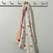 Doudou de transport - Fleurs studieuses