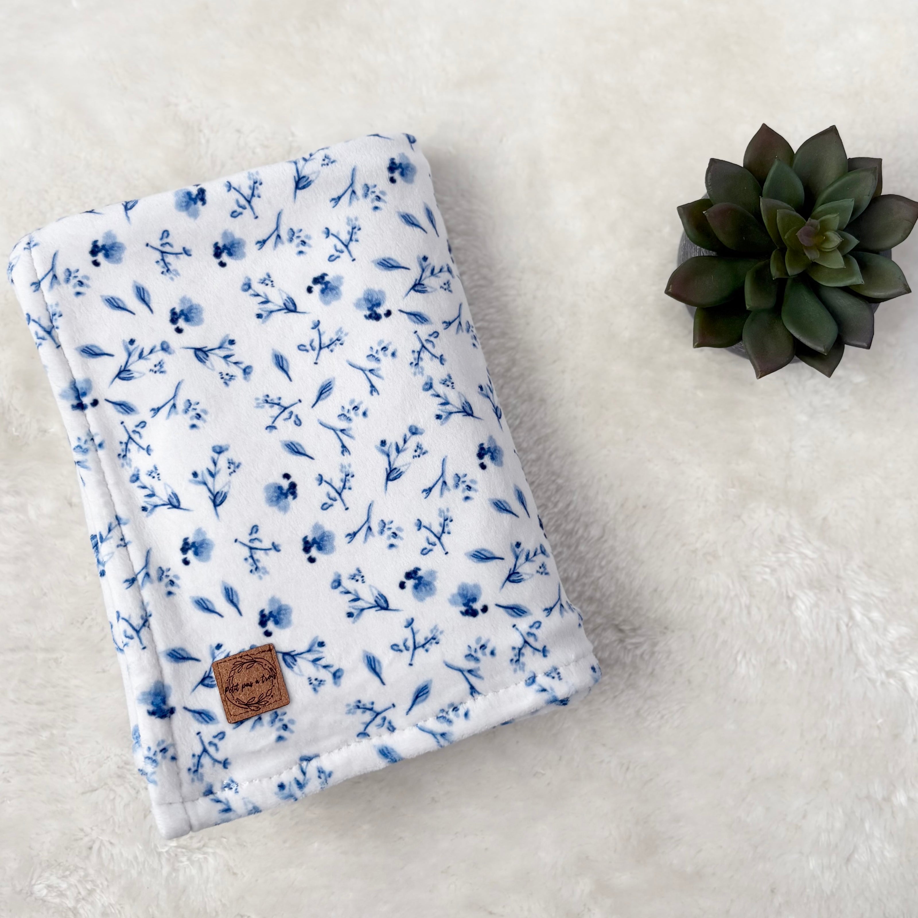 Doudou douceur - Fleurs bleues vintages