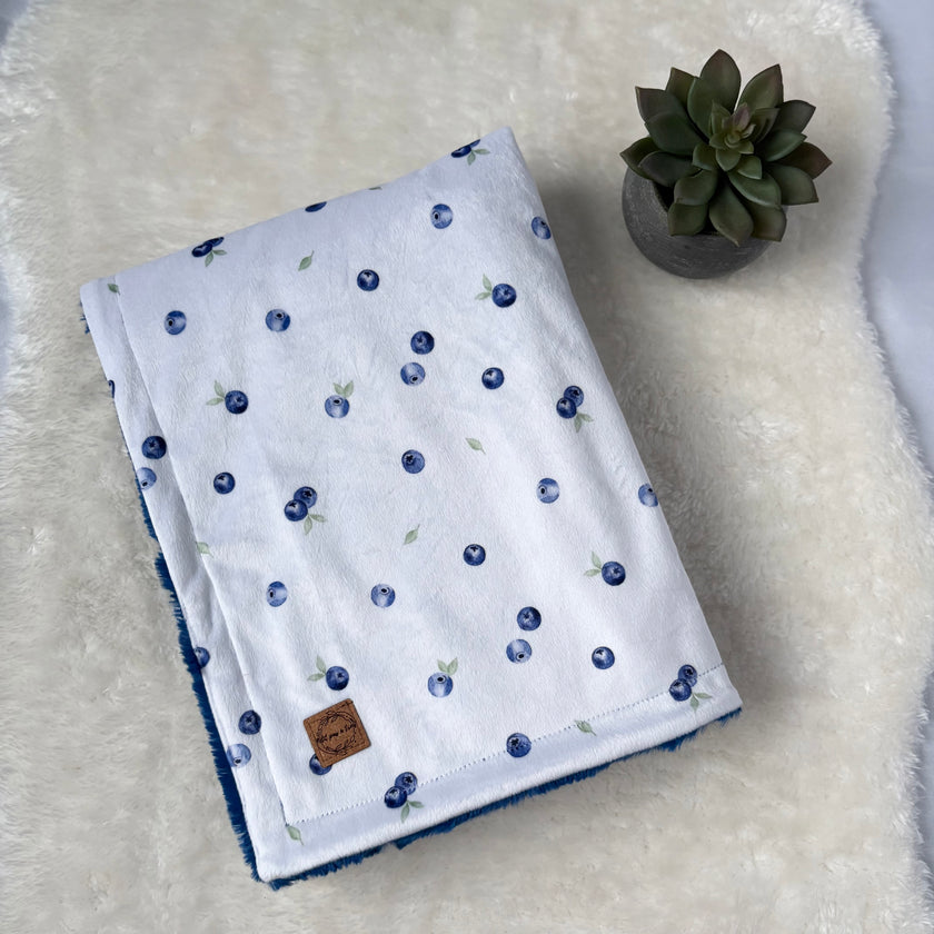 Couverture minky/fourrure - Petits bleuets