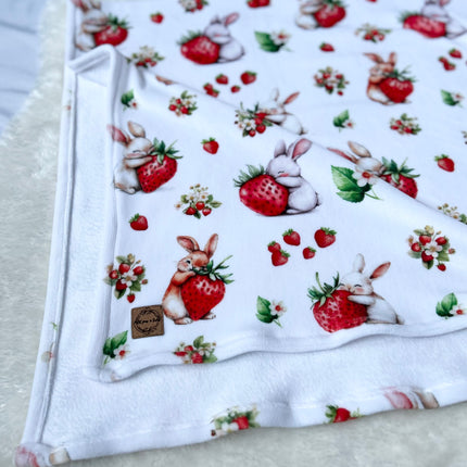 Doudou douceur - Lapins et fraises