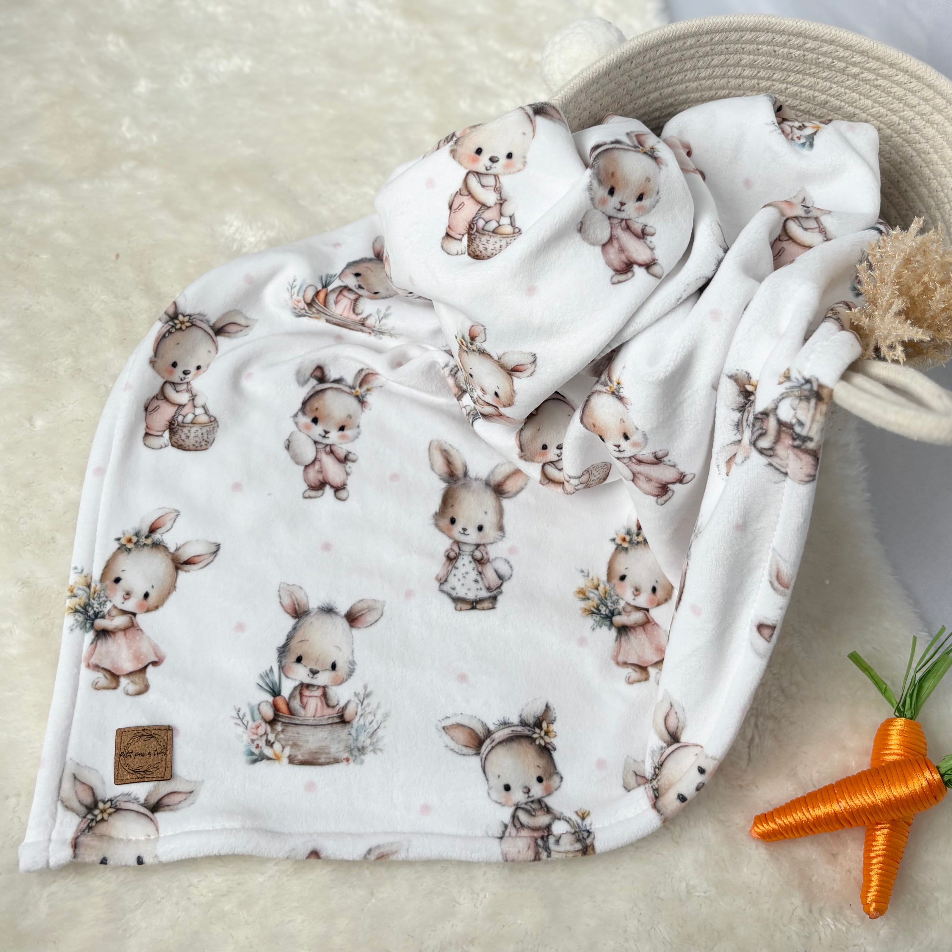 Doudou douceur - Lapine fleuris