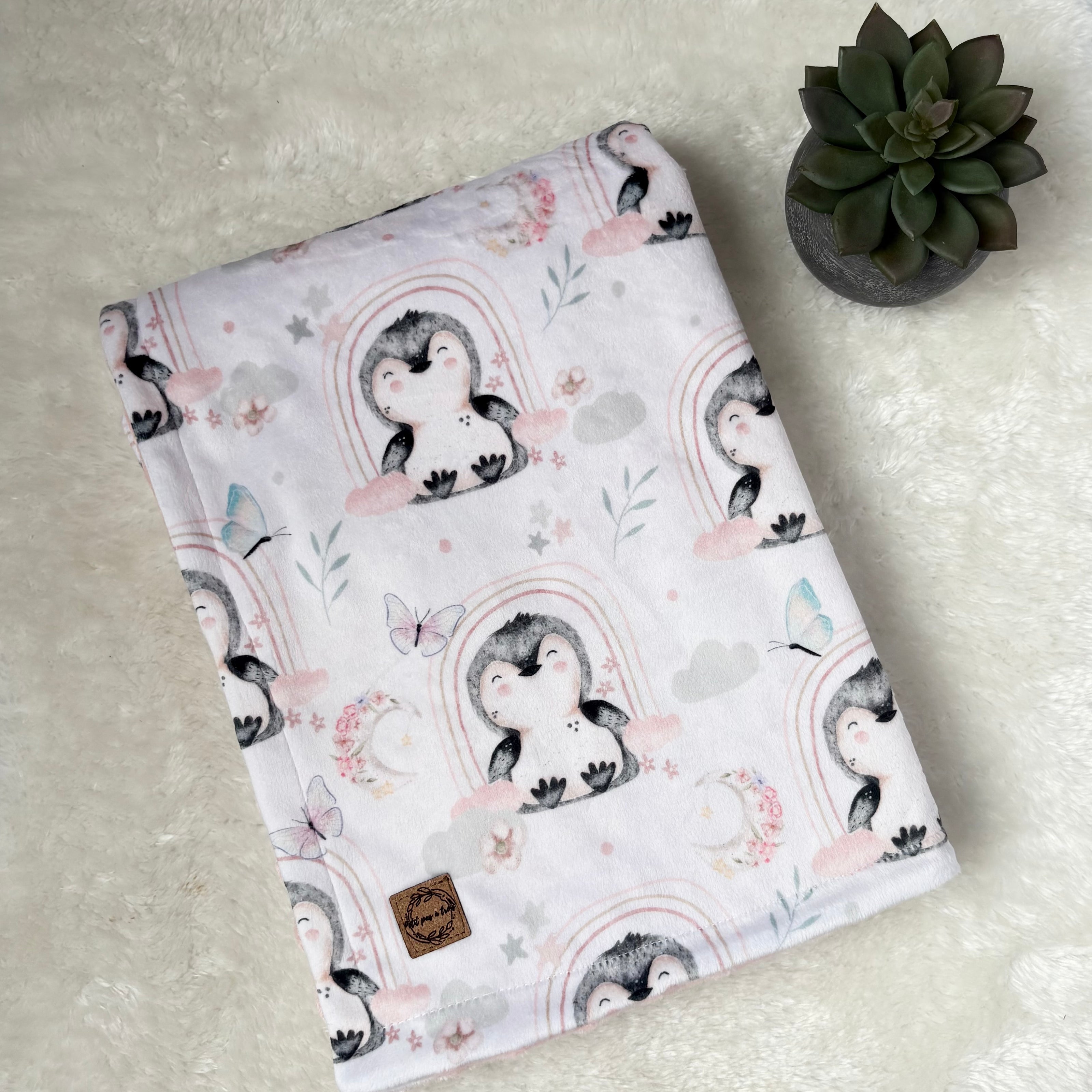Couverture en minky - Pingouins et arc-en-ciel