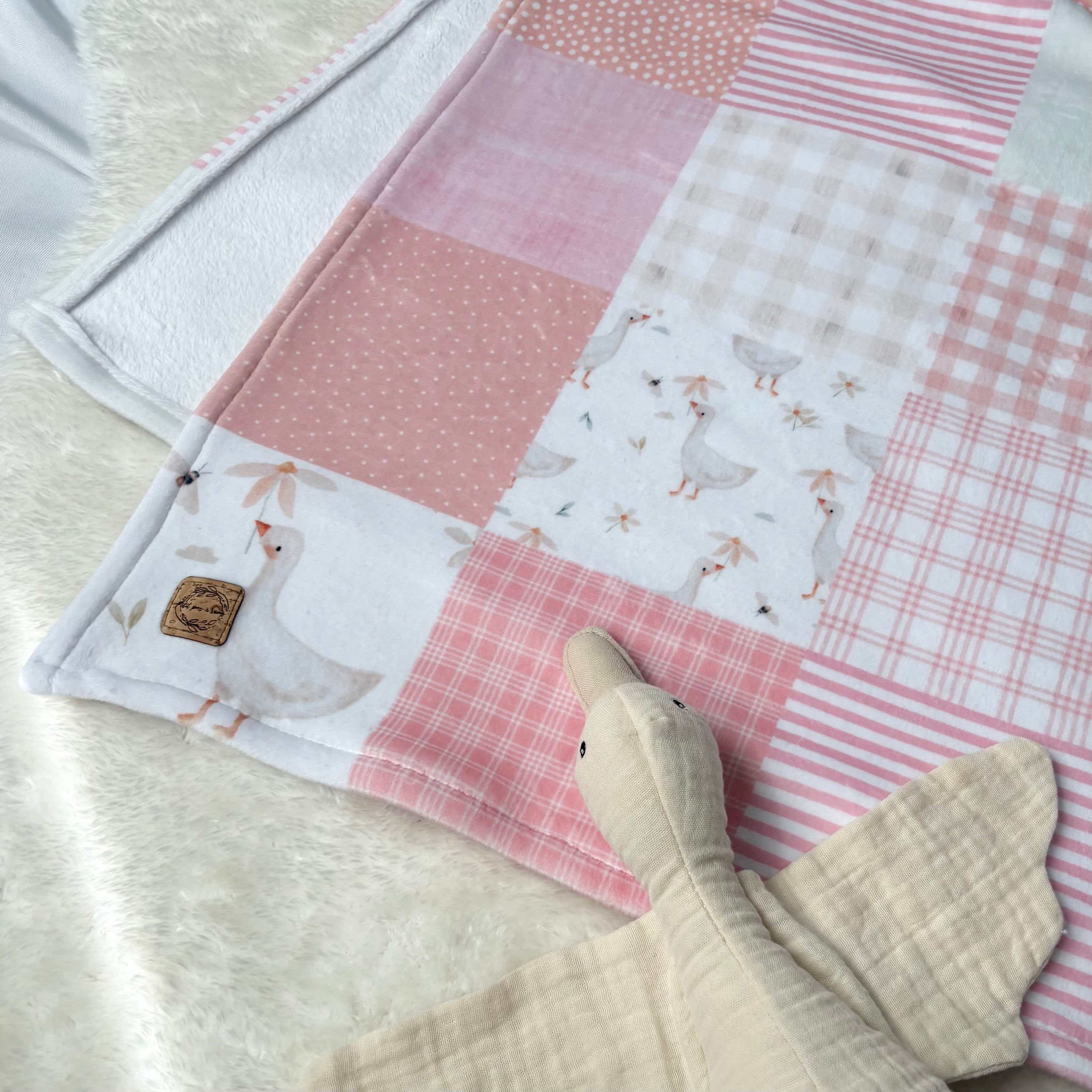 Doudou douceur - Courte-pointe oies fleuris