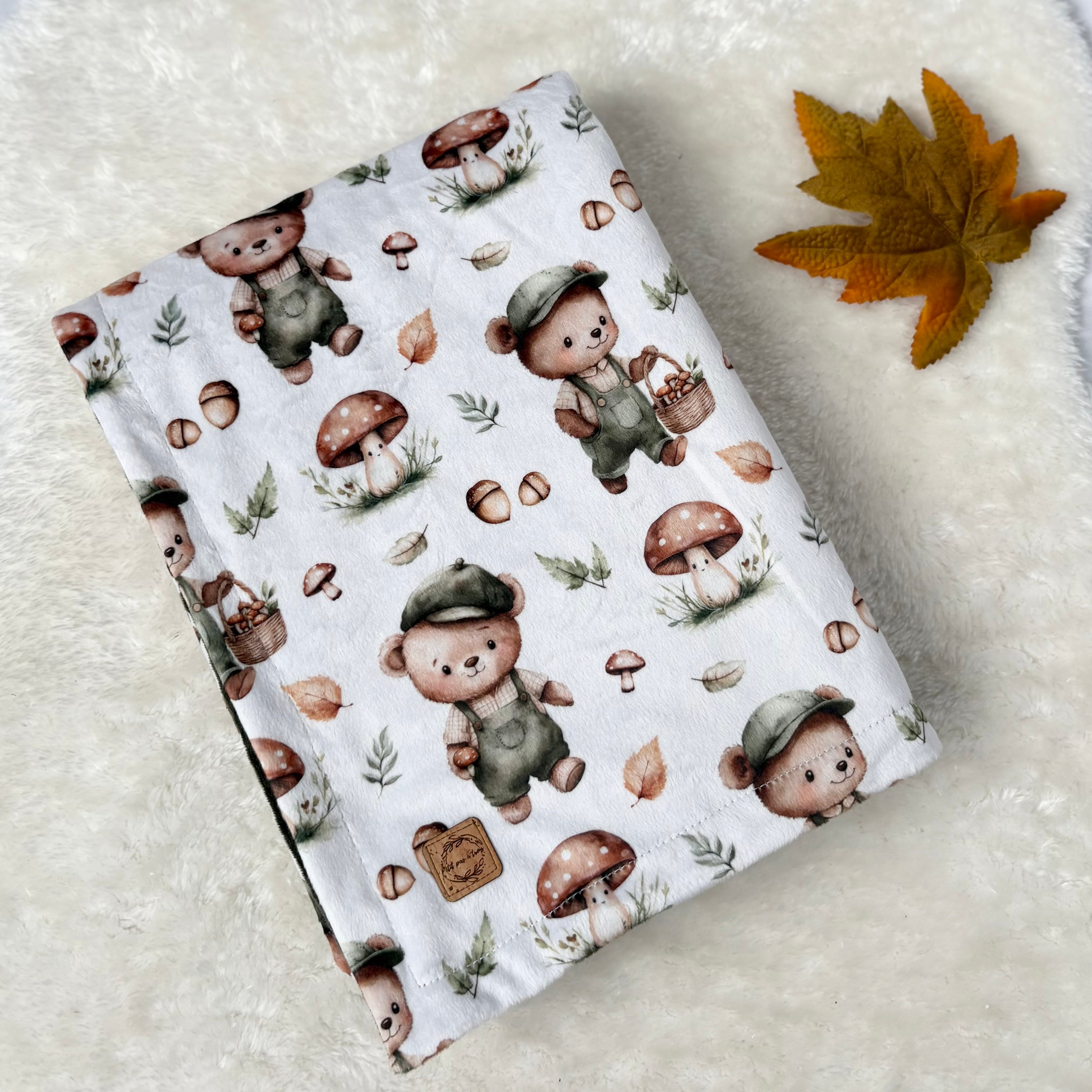 Couverture en minky - Ourson forestier