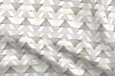 Doudou hochet - Triangle neutre