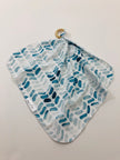Doudou hochet - Chevron aquarelle bleu