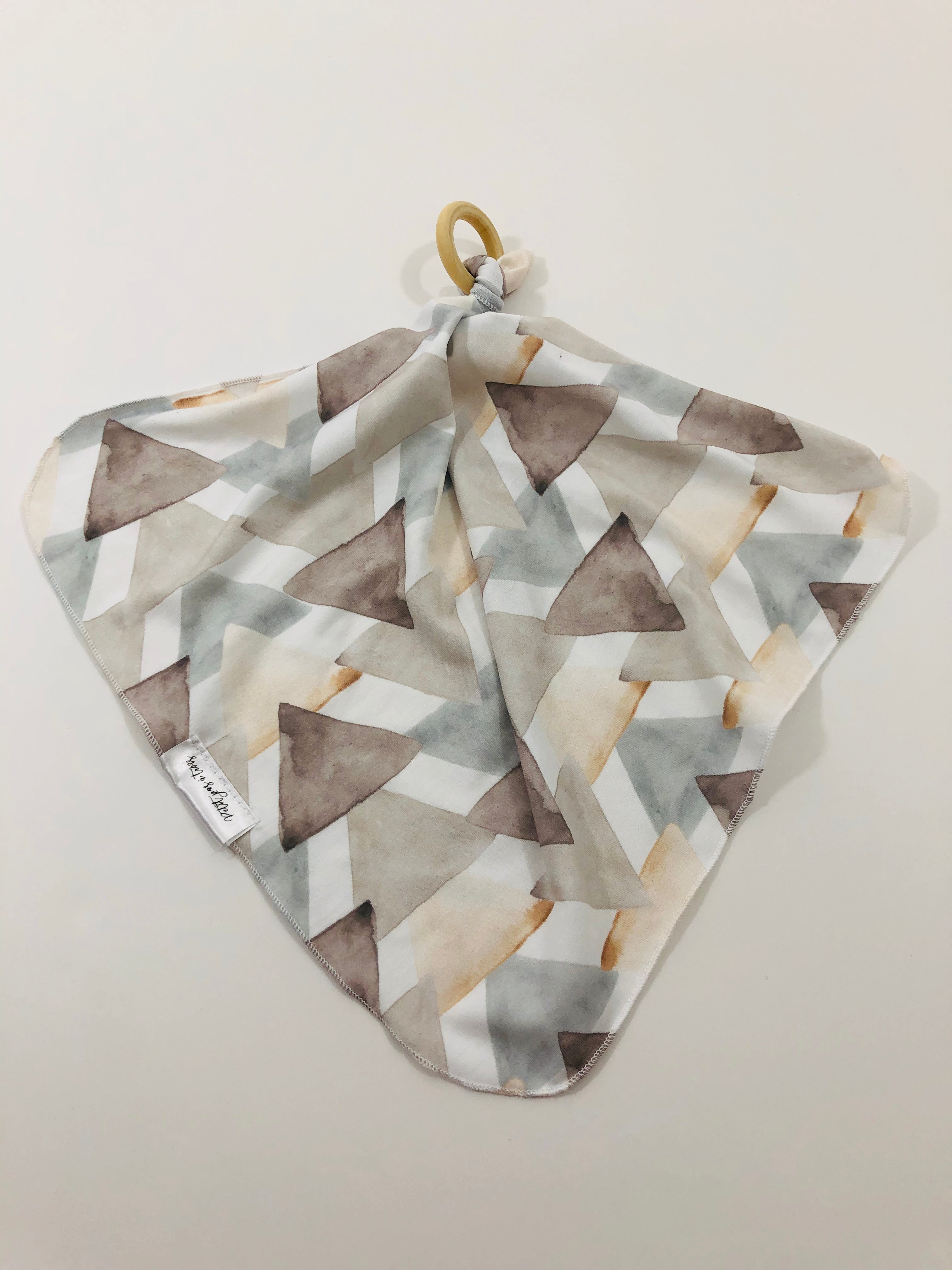 Doudou hochet - Triangle neutre