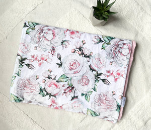 Couverture en minky format bassinette - Pivoine rose