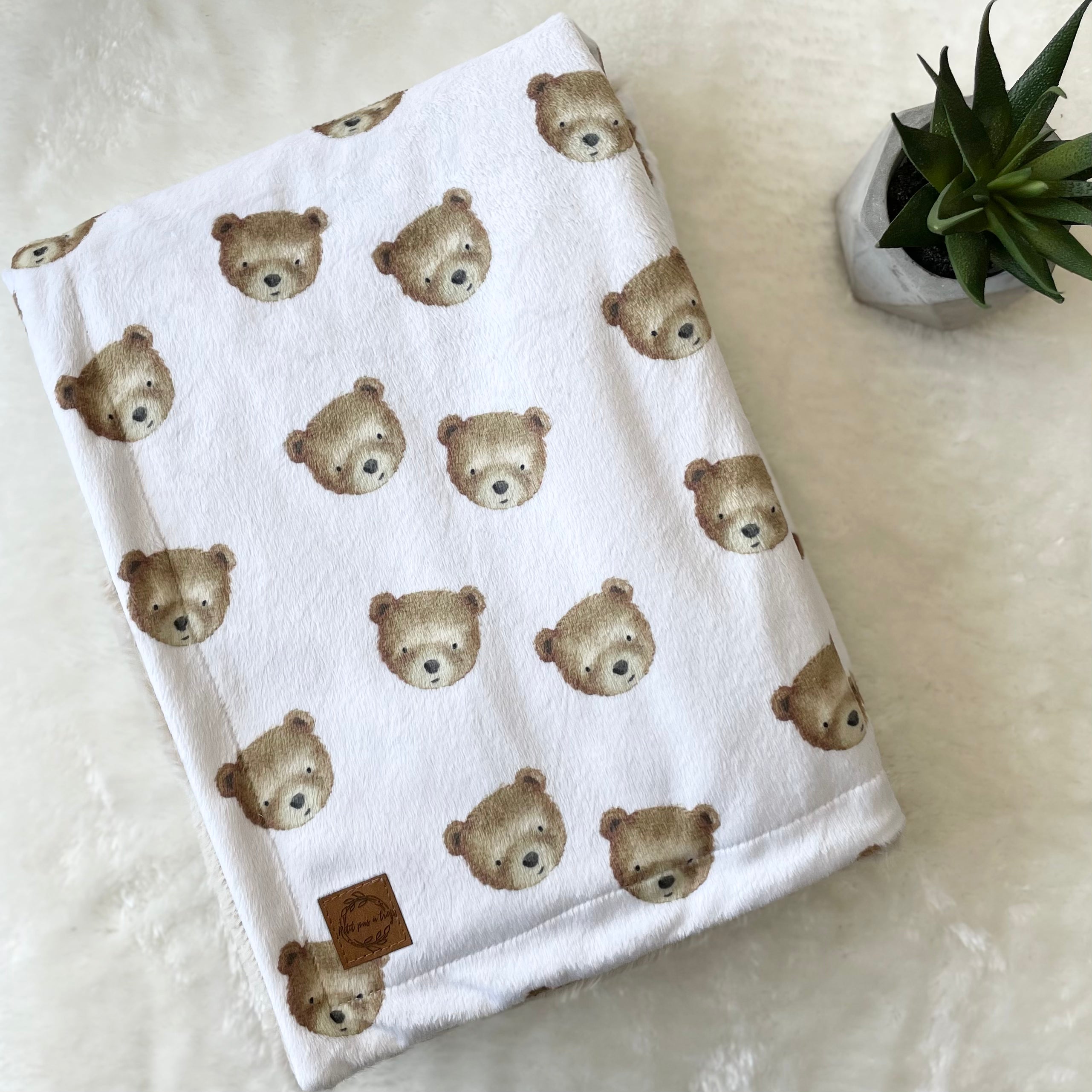 Couverture minky/fourrure - Teddy l’ourson